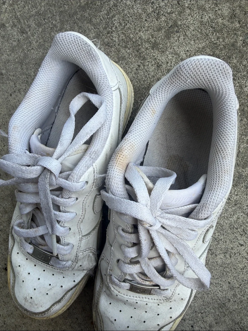 Air Force 1 - Picture 2 of 8